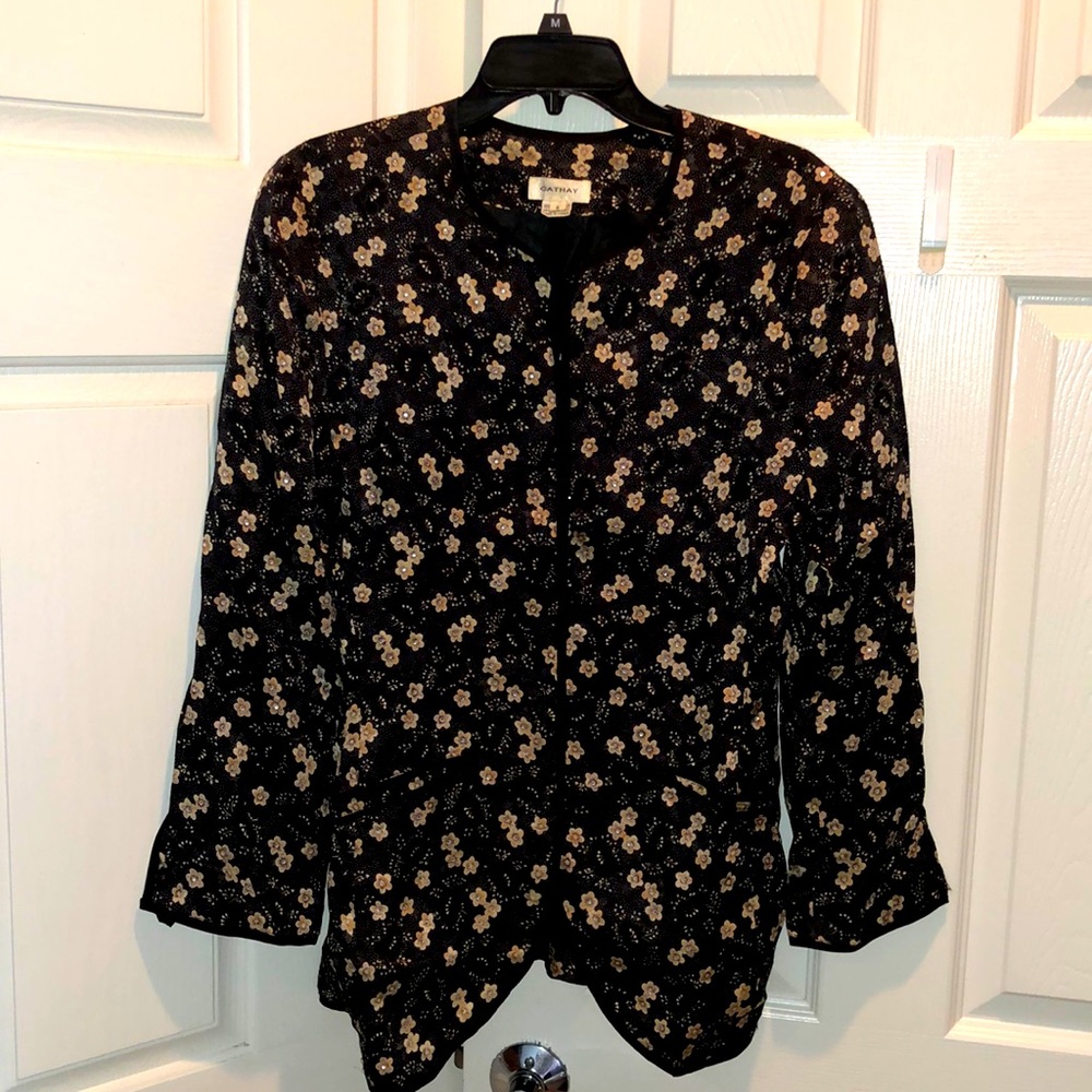 Cathay 6 💯 Silk, Cream and Black, Asian inspired Jacket with Rhinestones.